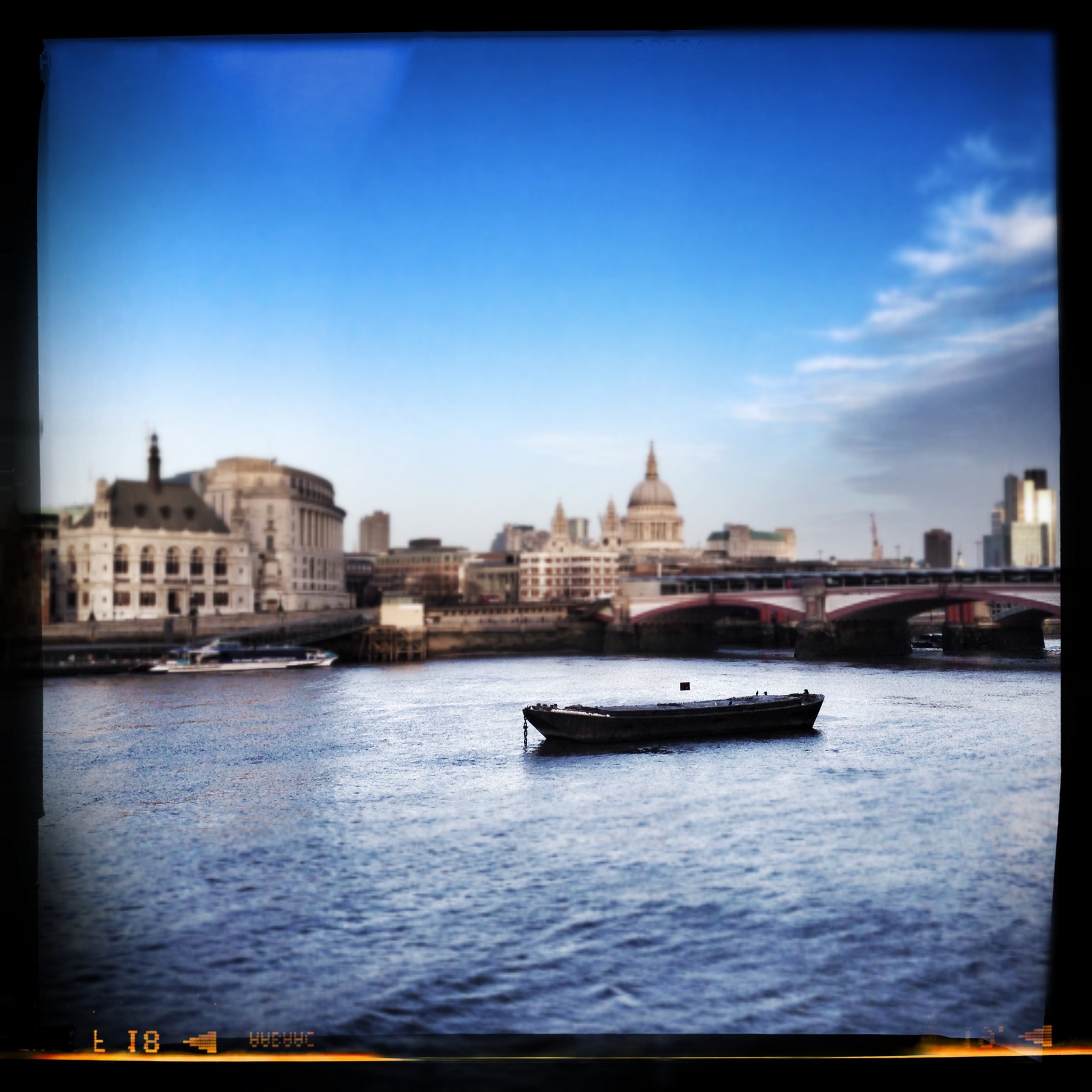 London thames by Laurent Reich